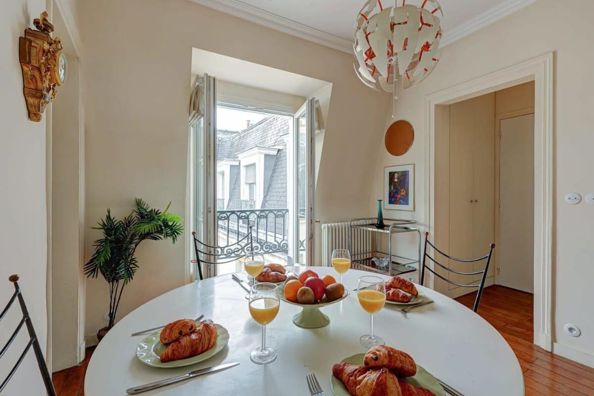 St Germain & Odeon - Cityapartmentstay Paris Bagian luar foto